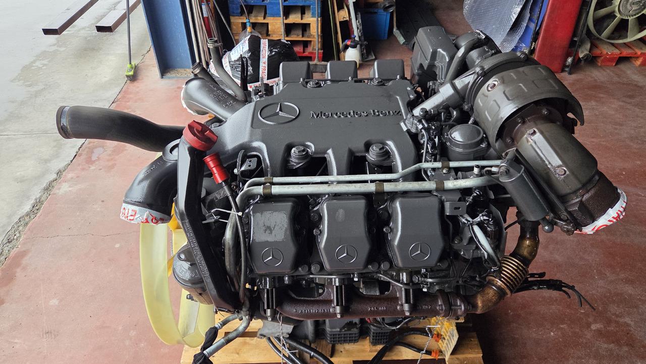 Mercedes-benz OM 501 LA MP3 Engine