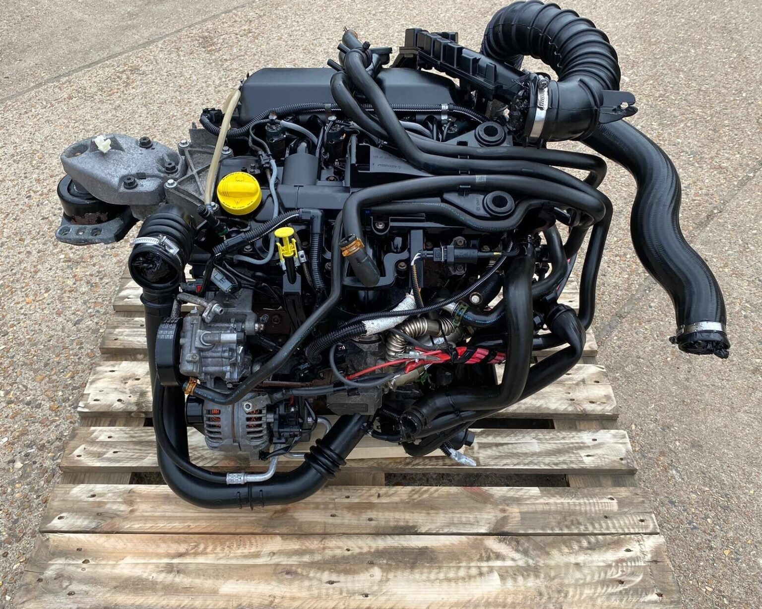 Low Mileage Renault 2.5L G9U Engine for sale