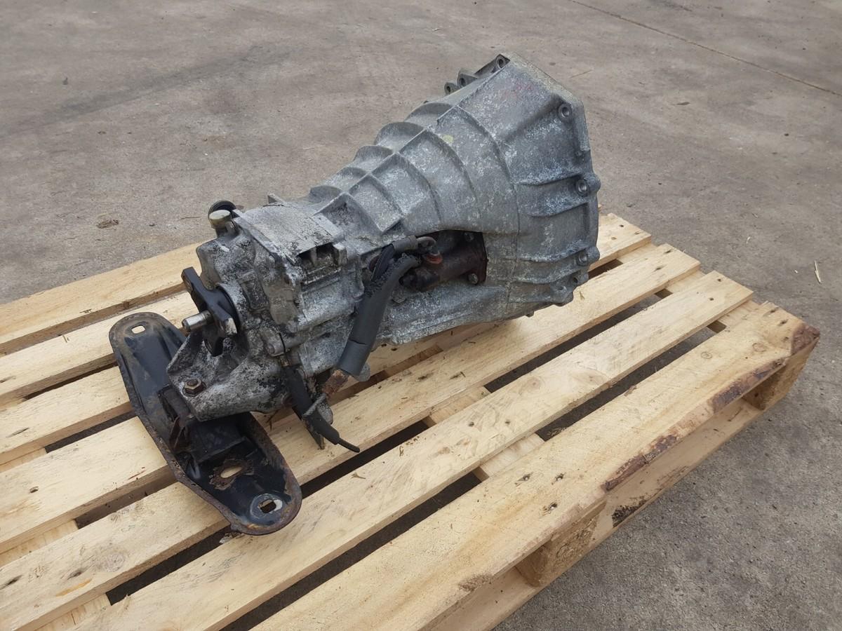 MERCEDES-BENZ CLASE E W124 BERLINA D-Turbo 250 Gearbox