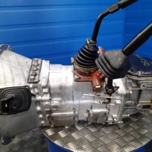 NISSAN PATROL GR (Y60) 2.8 SLX CORTO TD RD28T GEARBOX