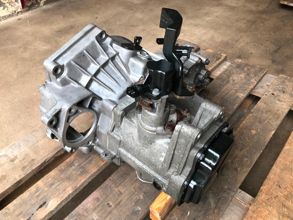 VW Golf engine code AGZ Gearbox For Sale